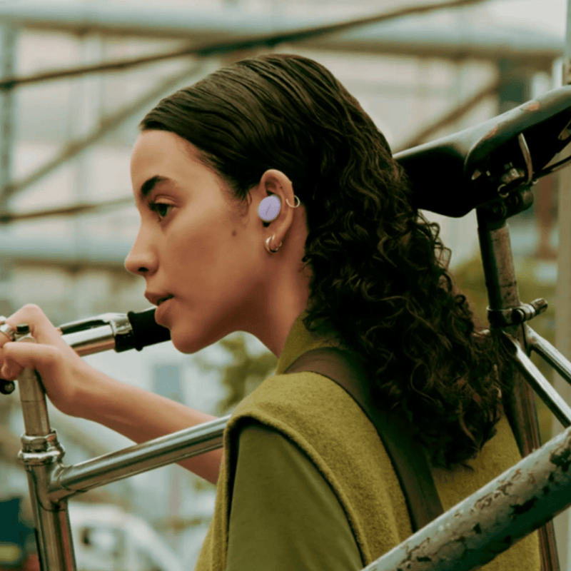 אוזניות Bose QuietComfort Earbuds תמונת אווירה